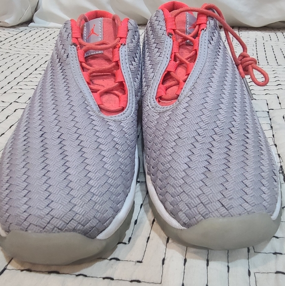 Nike Other - Nike Youth sz 4.5 CLEAN